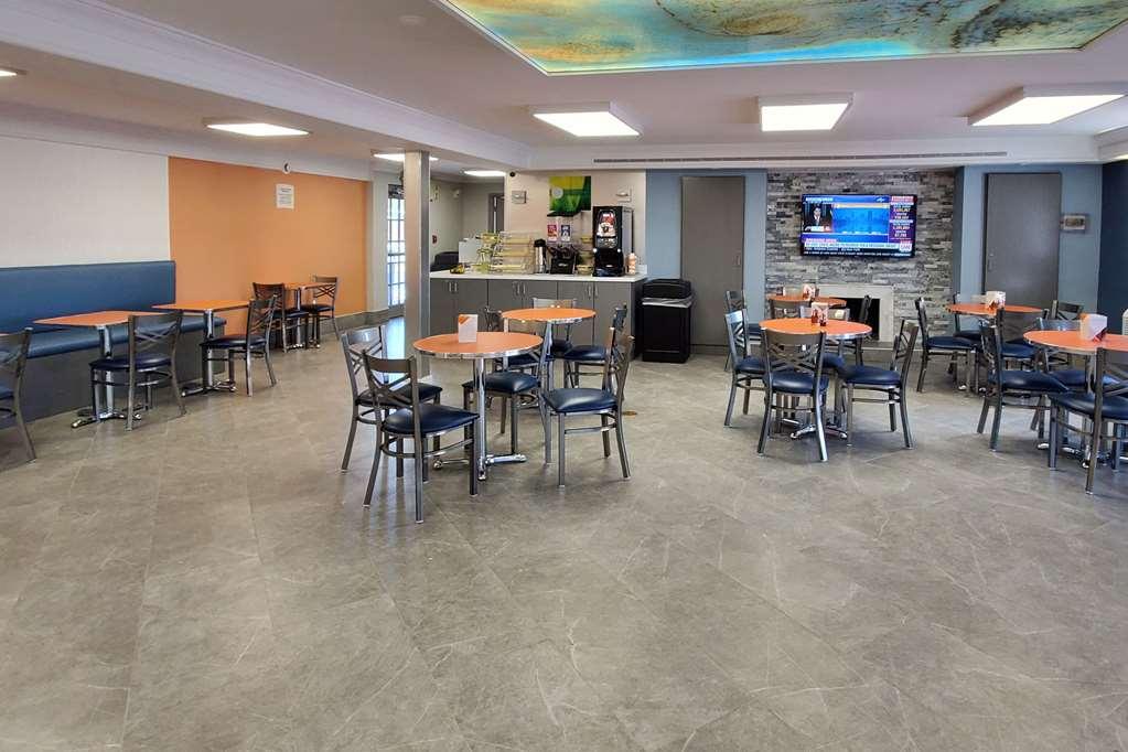 Quality Inn ハンプトン レストラン 写真