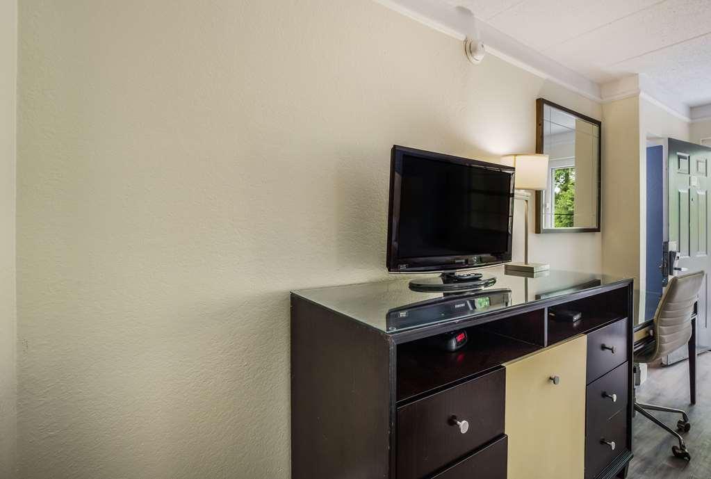Quality Inn ハンプトン 部屋 写真