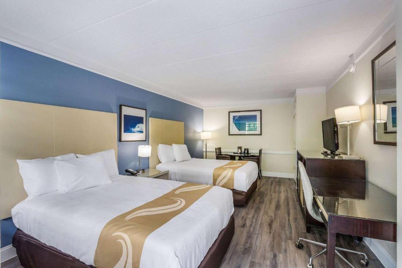 Quality Inn ハンプトン エクステリア 写真