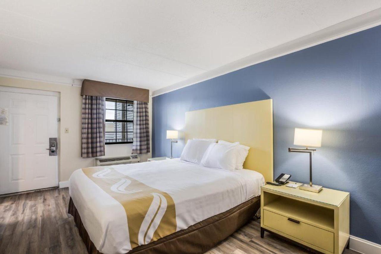 Quality Inn ハンプトン エクステリア 写真